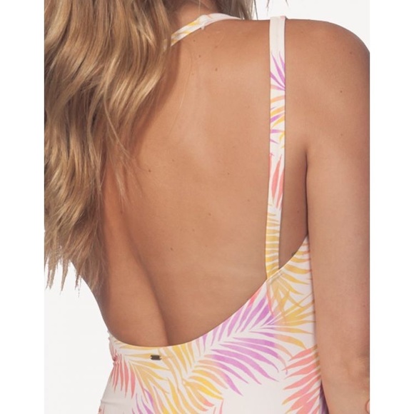 Ripcurl Palomino One Piece - Medium New With Tags - Picture 3 of 12